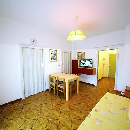 Ferienwohnung Fuer 5 Personen Ca 40 Qm In Lido Di Spina, Adriakueste Italien Lidi Ferraresi